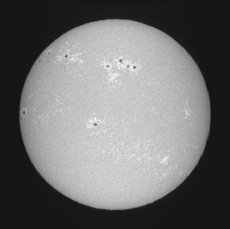 Disque solaire traité (continuum)